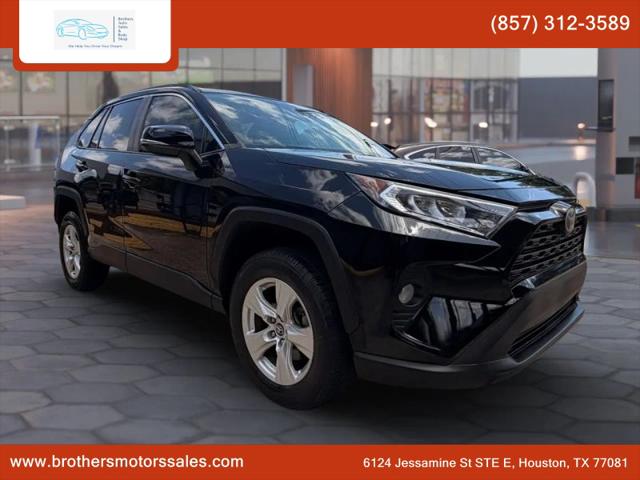 2020 Toyota RAV4 XLE for sale in Houston, TX