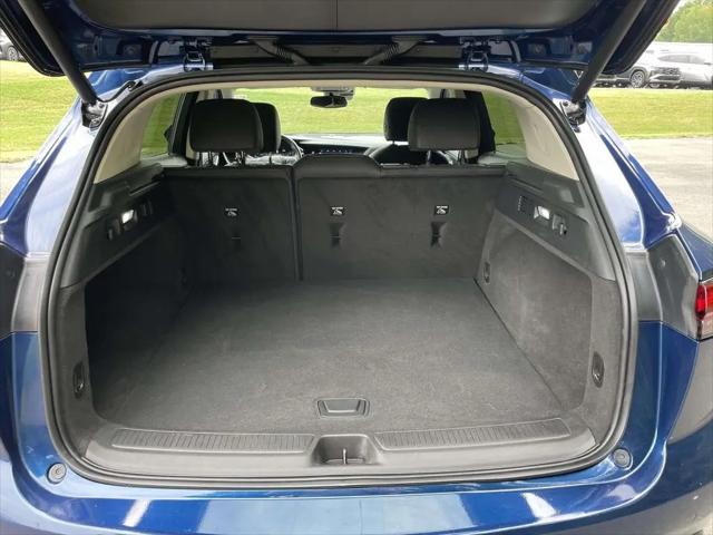 2023 Buick Envision Essence FWD