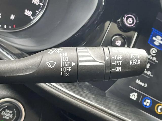 2023 Buick Envision Essence FWD
