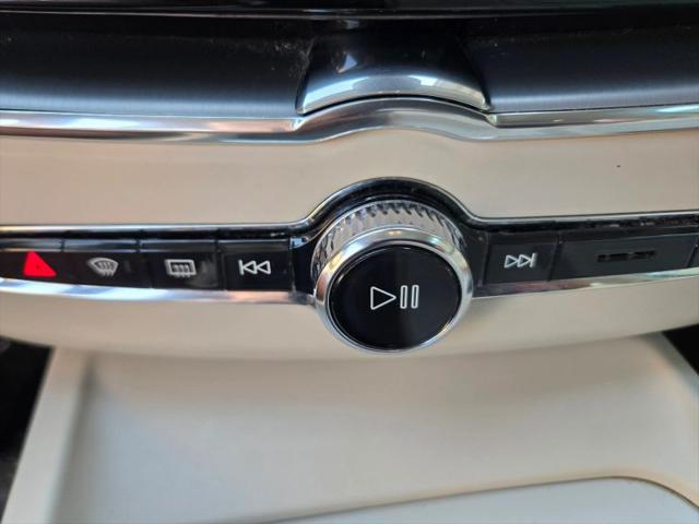 2018 Volvo XC60 T6 Momentum