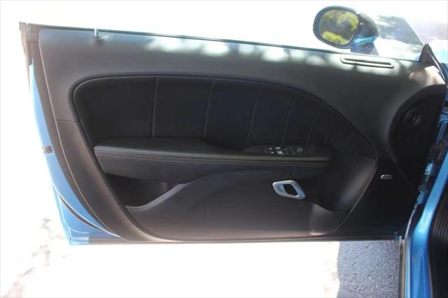 2016 Dodge Challenger 392 Hemi Scat Pack Shaker