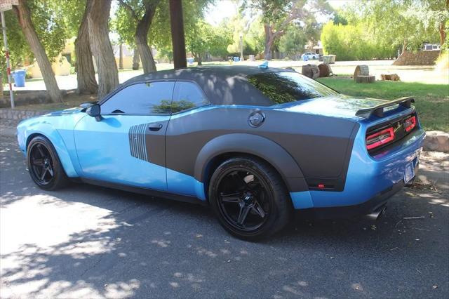 2016 Dodge Challenger 392 Hemi Scat Pack Shaker