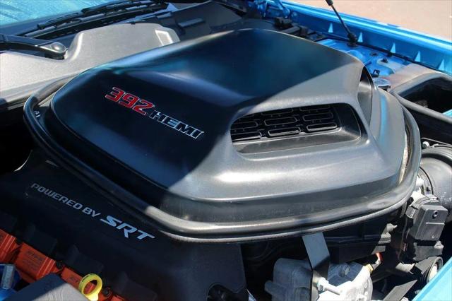 2016 Dodge Challenger 392 Hemi Scat Pack Shaker