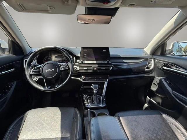 2022 Kia Seltos EX