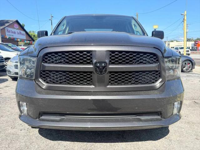 2017 Ram 1500 Express Crew Cab 4x4 57 Box