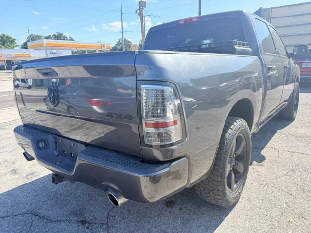 2017 Ram 1500 Express Crew Cab 4x4 57 Box