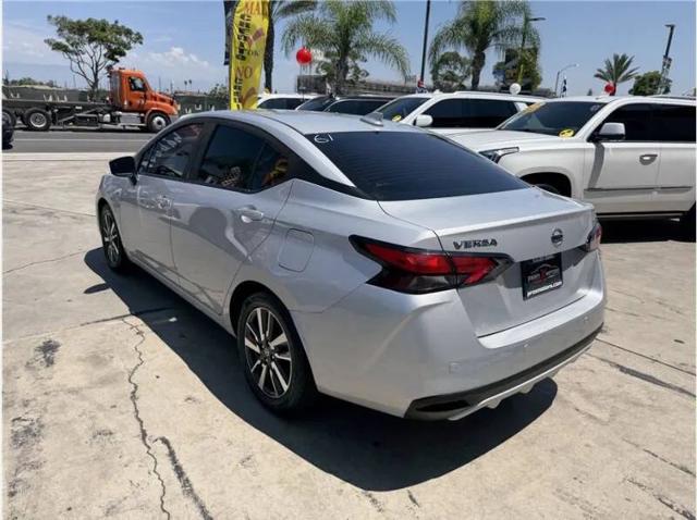 2021 Nissan Versa SV Xtronic CVT