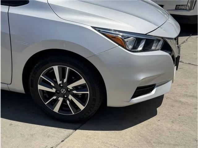 2021 Nissan Versa SV Xtronic CVT
