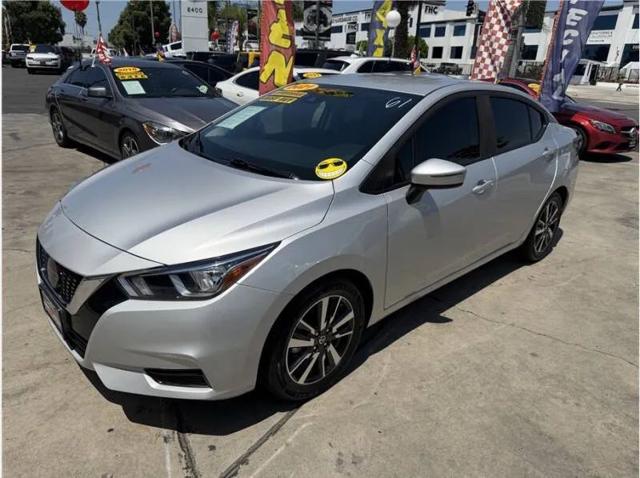 2021 Nissan Versa SV Xtronic CVT