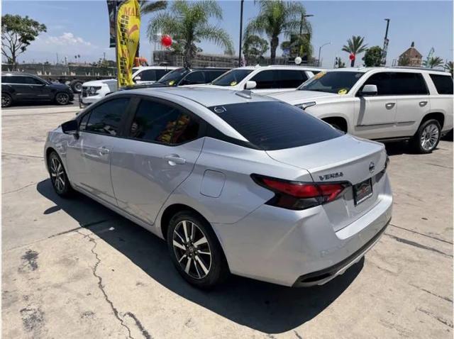 2021 Nissan Versa SV Xtronic CVT