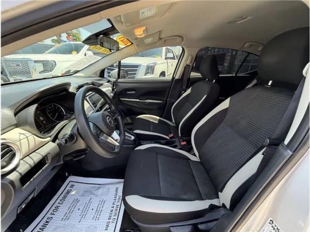 2021 Nissan Versa SV Xtronic CVT