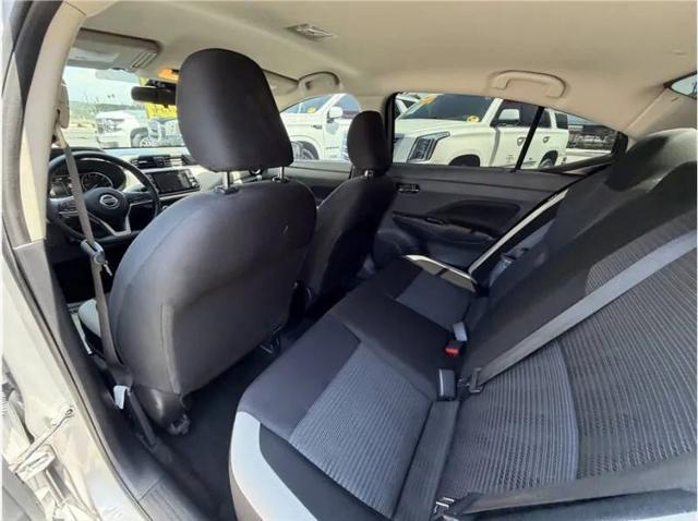 2021 Nissan Versa SV Xtronic CVT