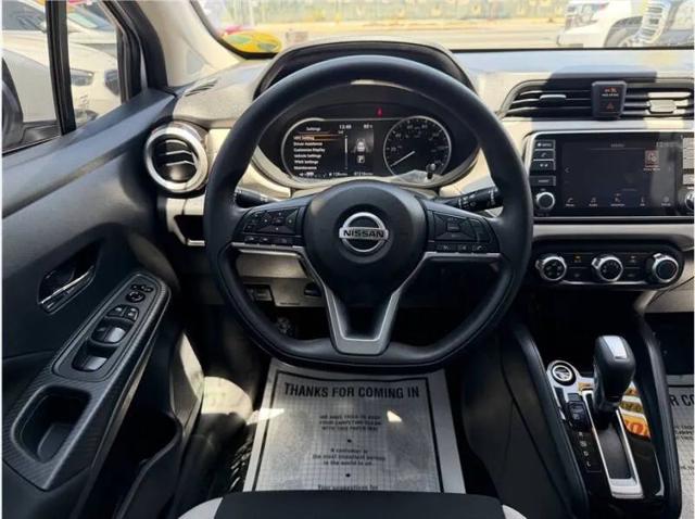 2021 Nissan Versa SV Xtronic CVT