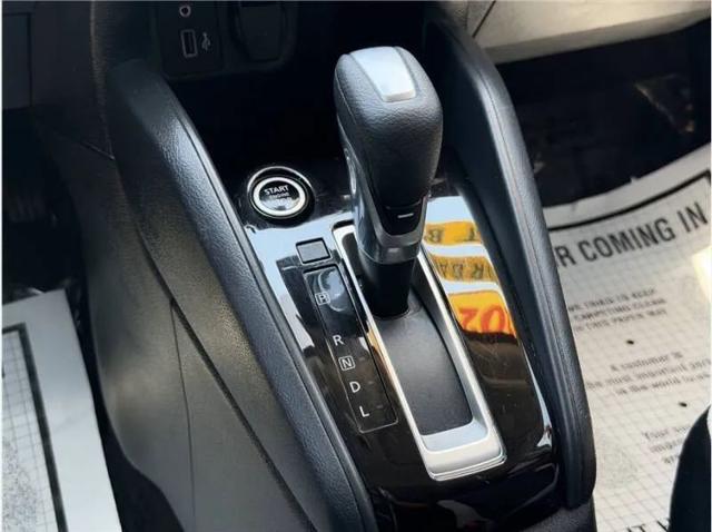 2021 Nissan Versa SV Xtronic CVT