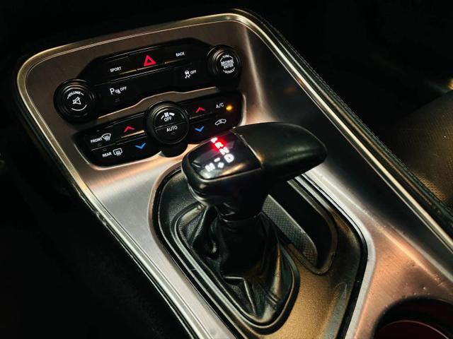2016 Dodge Challenger SXT Plus