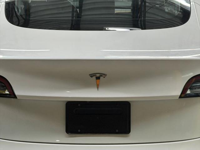2021 Tesla Model 3 Standard Range Plus Rear-Wheel Drive