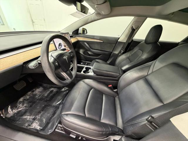 2021 Tesla Model 3 Standard Range Plus Rear-Wheel Drive