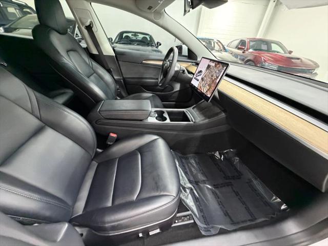 2021 Tesla Model 3 Standard Range Plus Rear-Wheel Drive