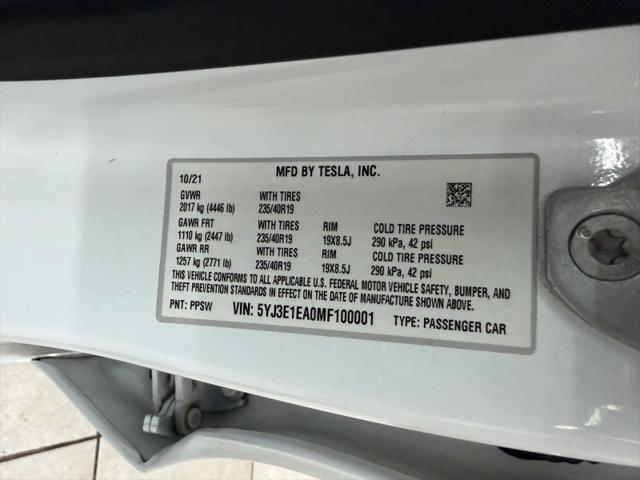 2021 Tesla Model 3 Standard Range Plus Rear-Wheel Drive