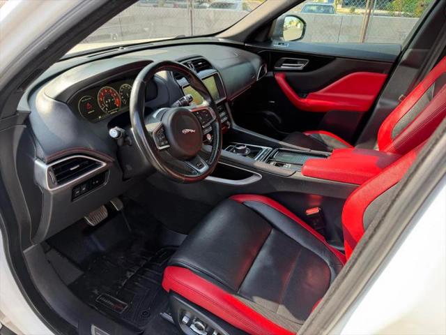 2018 Jaguar F-PACE S