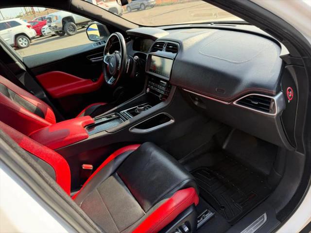 2018 Jaguar F-PACE S