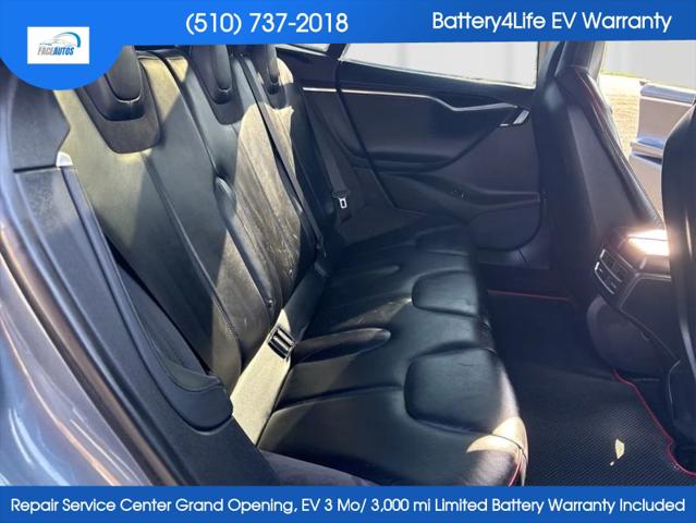 2013 Tesla Model S Performance