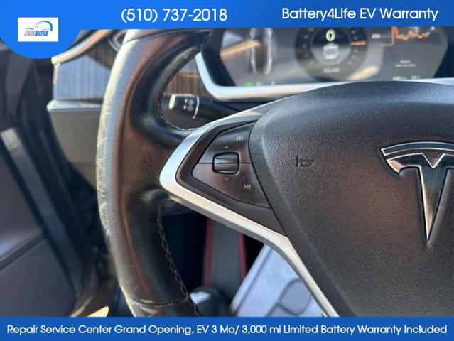 2013 Tesla Model S Performance