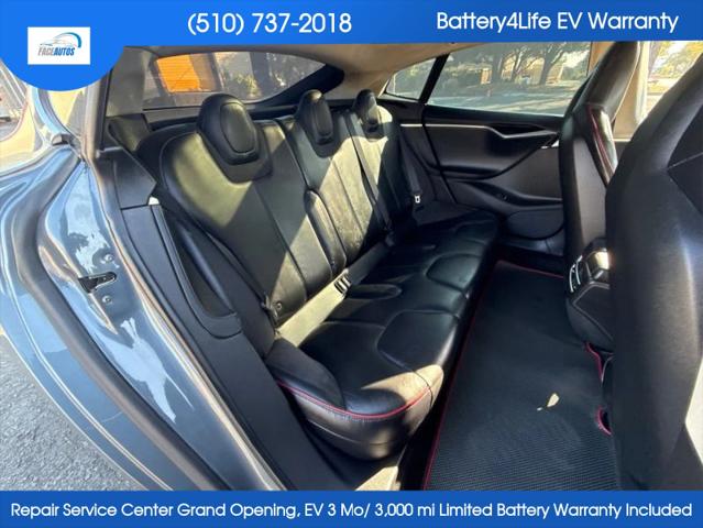 2013 Tesla Model S Performance