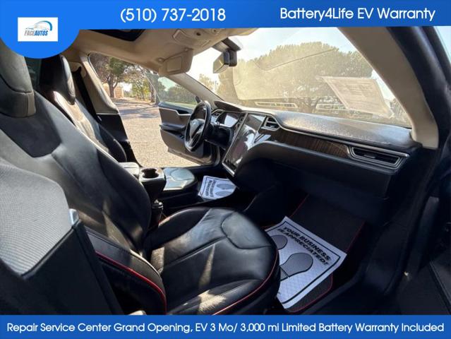 2013 Tesla Model S Performance