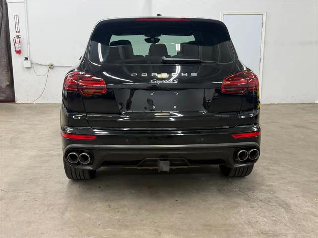 2016 Porsche Cayenne S