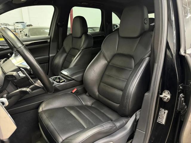 2016 Porsche Cayenne S