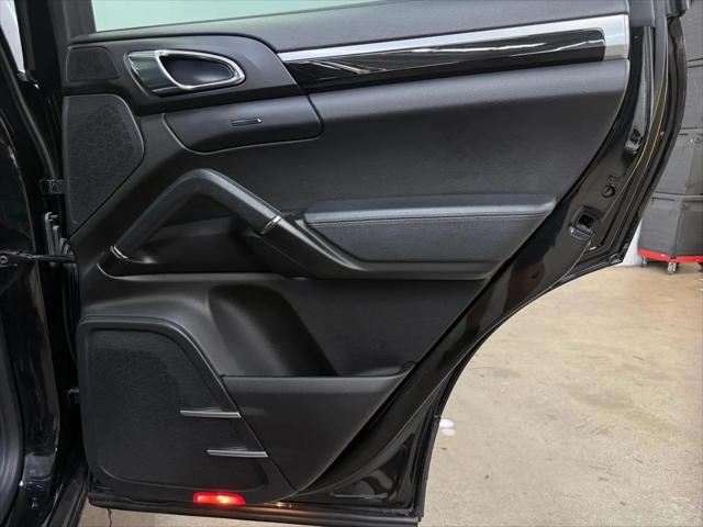 2016 Porsche Cayenne S