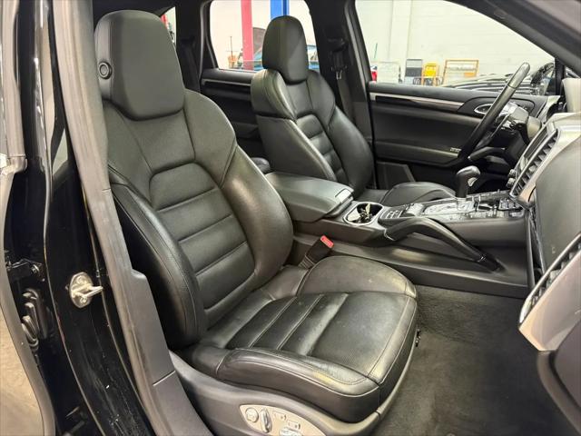 2016 Porsche Cayenne S