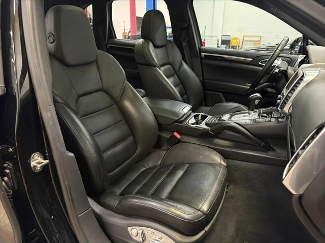 2016 Porsche Cayenne S