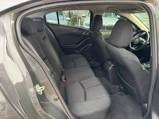 2017 Mazda Mazda3 Sport