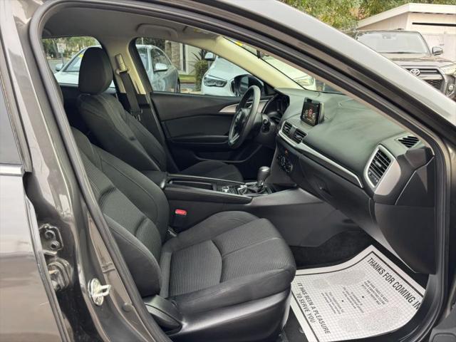 2017 Mazda Mazda3 Sport