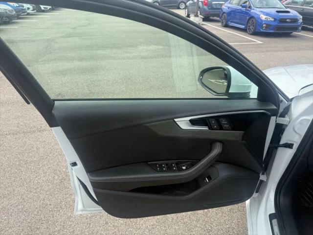 2022 Audi A4 Premium Plus 45 TFSI S line quattro S tronic