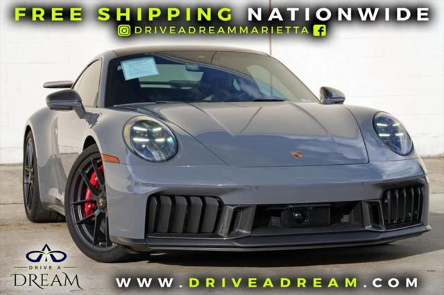 2025 Porsche 911 Carrera 4 GTS