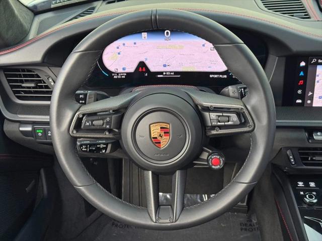 2025 Porsche 911 Carrera 4 GTS
