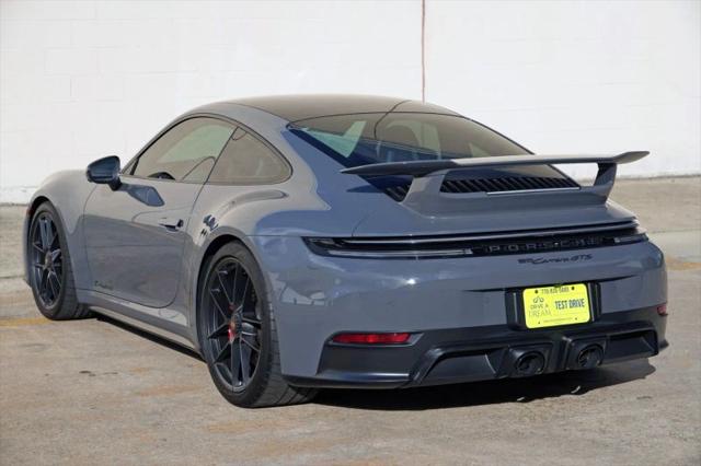 2025 Porsche 911 Carrera 4 GTS