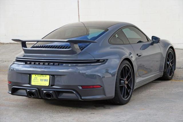 2025 Porsche 911 Carrera 4 GTS