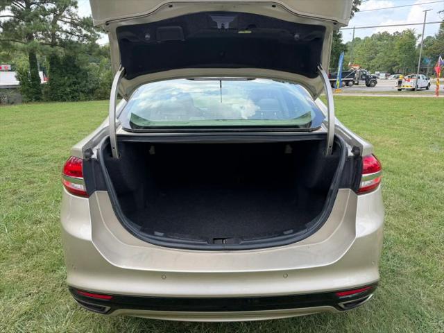 2017 Ford Fusion SE