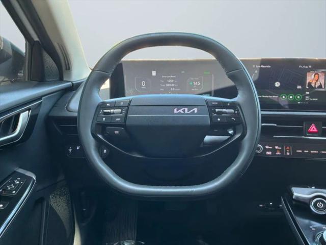 2025 Kia EV6 Light Long Range RWD