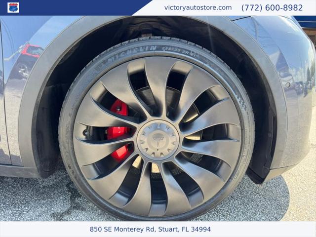 2022 Tesla Model Y Performance Dual Motor All-Wheel Drive