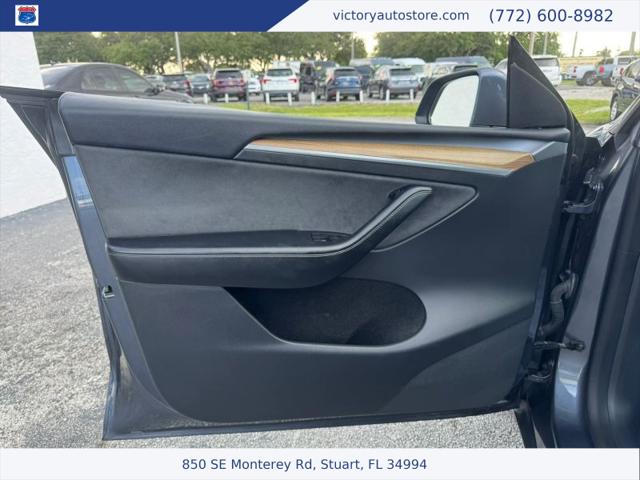 2022 Tesla Model Y Performance Dual Motor All-Wheel Drive