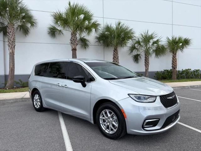 2024 Chrysler Pacifica Touring L for sale in Orlando, FL