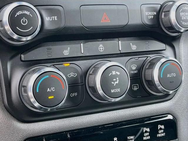 2021 Ram 1500 Big Horn Crew Cab 4x4 5'7" Box