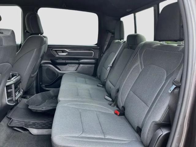 2021 Ram 1500 Big Horn Crew Cab 4x4 5'7" Box