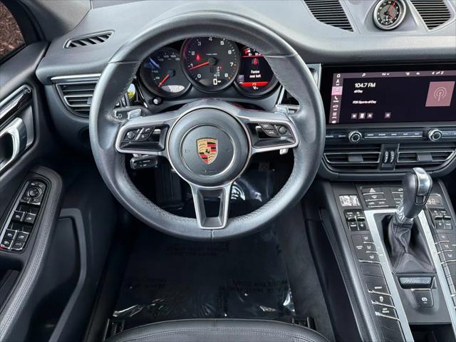 2020 Porsche Macan Macan