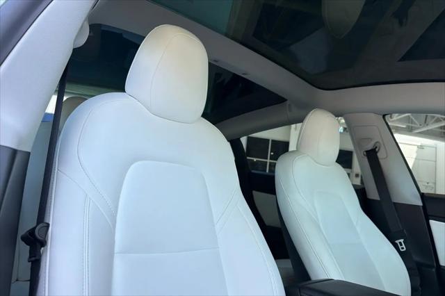 2020 Tesla Model 3 Standard Range Plus Rear-Wheel Drive